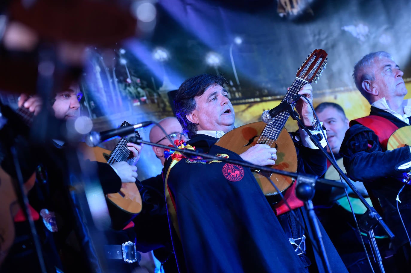 Los participantes del Certamen de Tunas llegan a San Basilio