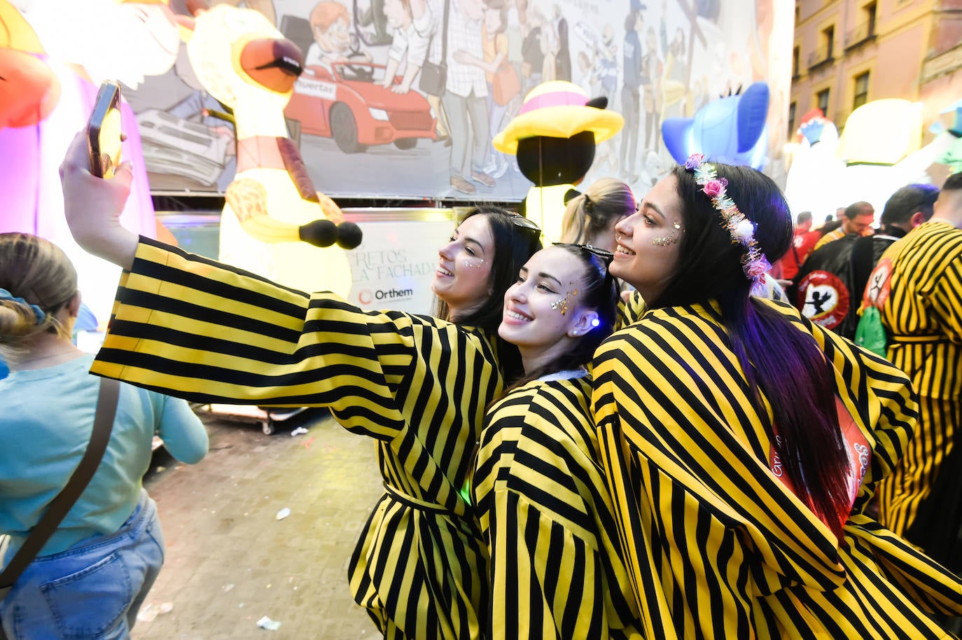 Las imágenes del desfile de la llegada de la Sardina a Murcia