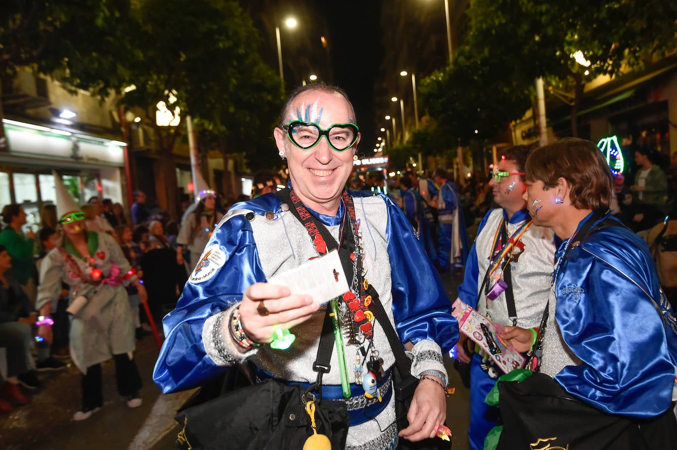 Las imágenes del desfile de la llegada de la Sardina a Murcia