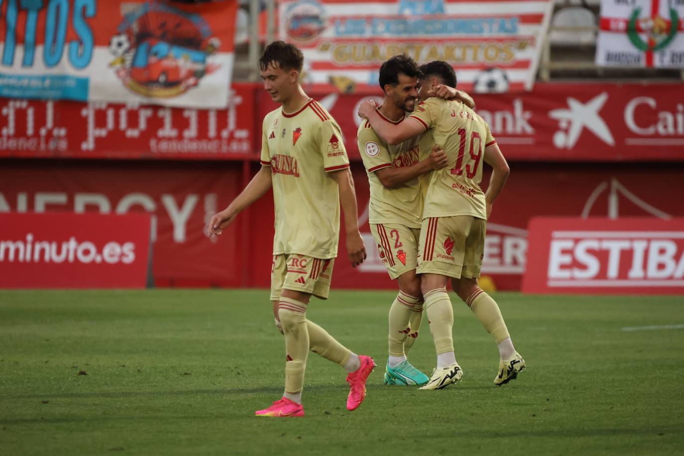 La victoria del Real Murcia frente al Algeciras, en imágenes