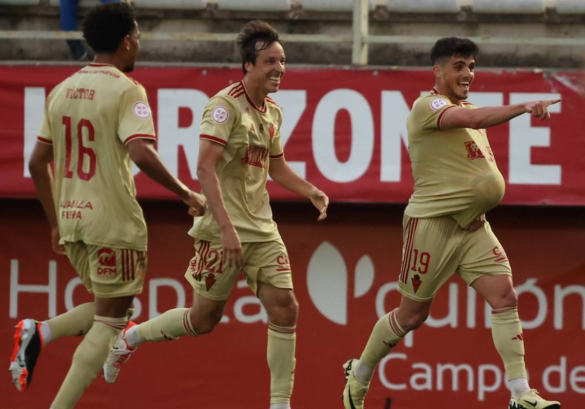 El Real Murcia, a un paso de agarrar el sueño