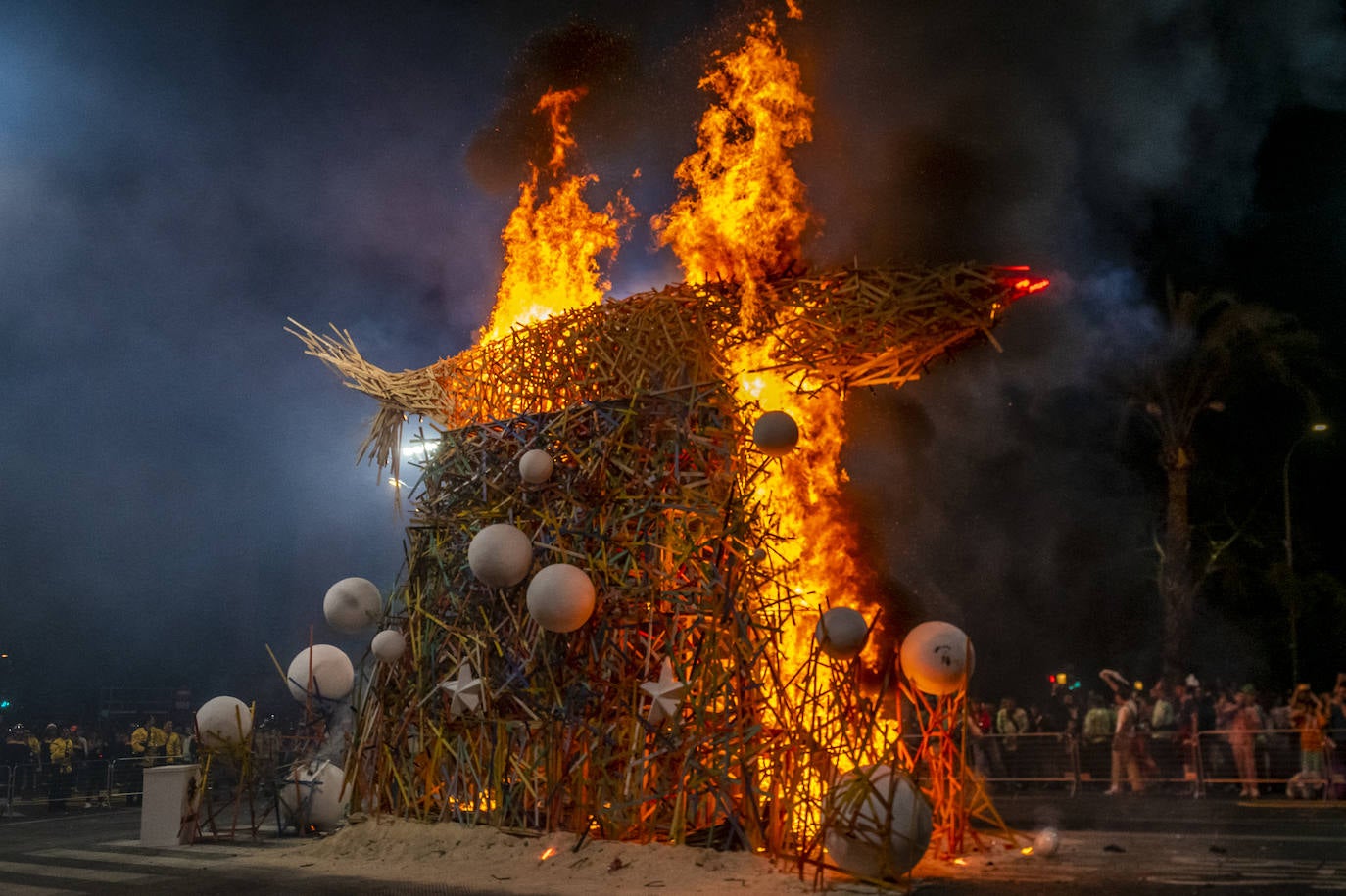 Gran Desfile del Entierro de la Sardina de Murcia 2024, en imágenes