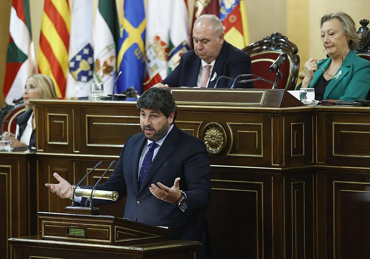 Fernando López Miras, durante su intervención en el Senado en octubre de 2023, cuando ya se debatió sobre la ley de amnistía.