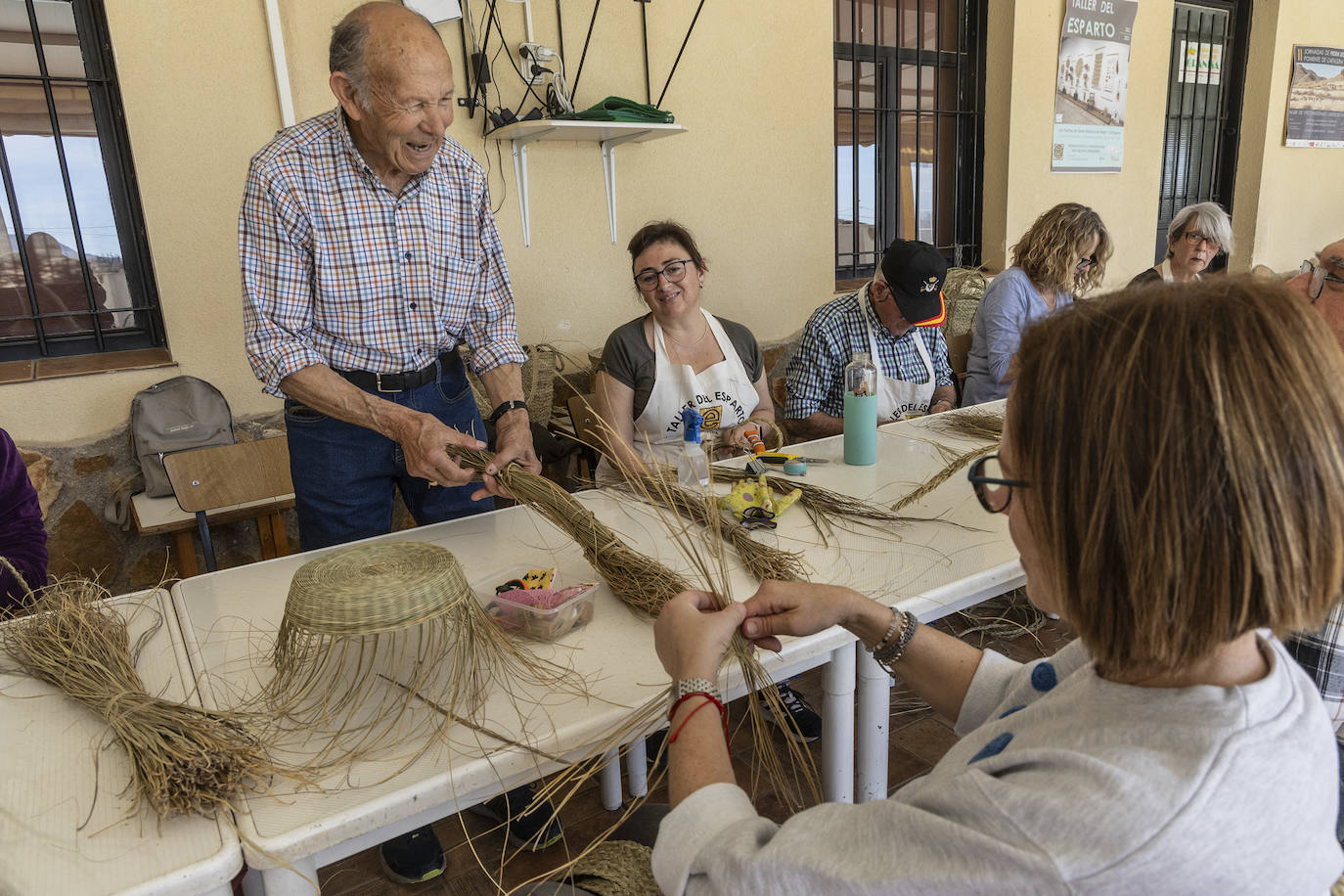 El esparto florece en la zona oeste de Cartagena