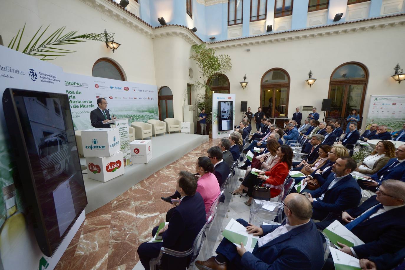 Foro de Agrupal &#039;100 años de industria alimentaria en la Región. Dimensión económica y empresarial&#039;, en imágenes