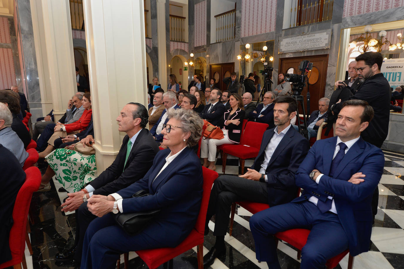 El foro &#039;En Futuro&#039; de LA VERDAD, en imágenes