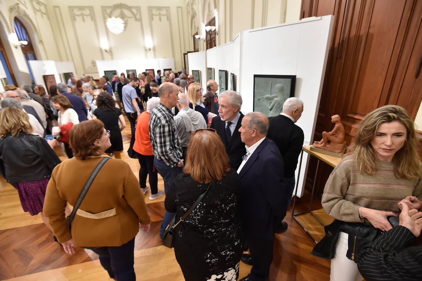 Inauguración de la exposición &#039;Armonía&#039; en la Sala Alta del Real Casino de Murcia