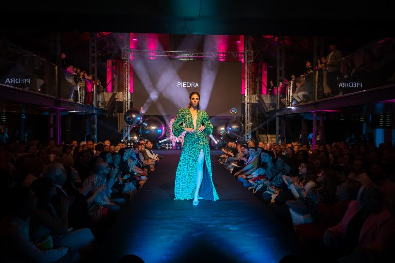 Las imágenes de la primera &#039;Orihuela Fashion Night&#039;