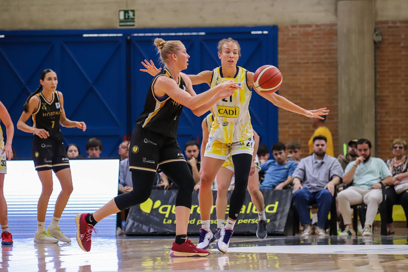 La victoria del Hozono Jairis ante La Seu, en imágenes