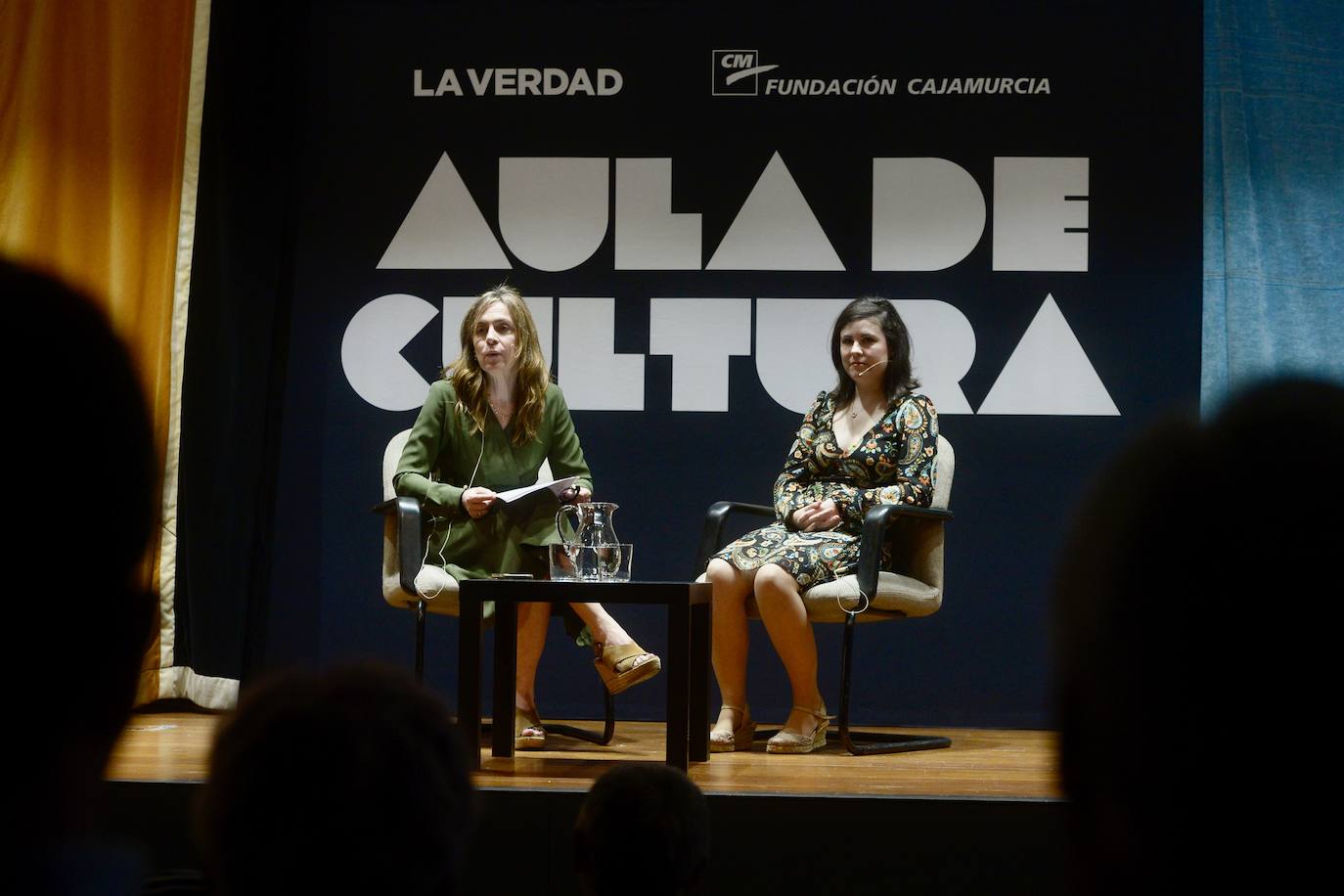 La doctora M. Ángeles Bonmatí, en el Aula de Cultura de LA VERDAD