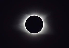 Eclipse solar total.