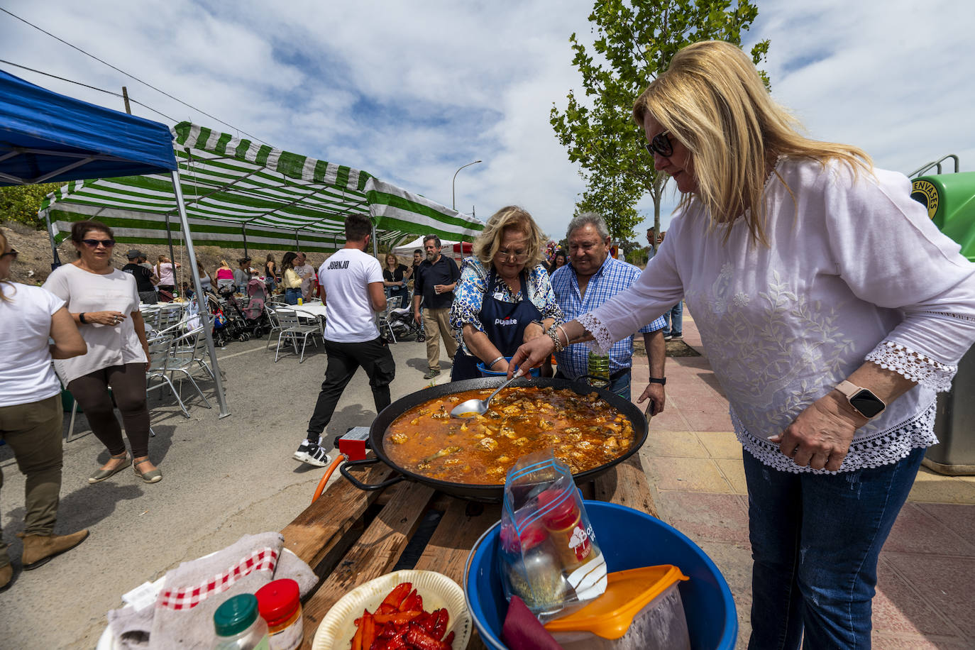 La mejor paella en el concurso de Monteagudo, la de Los Fiesteros