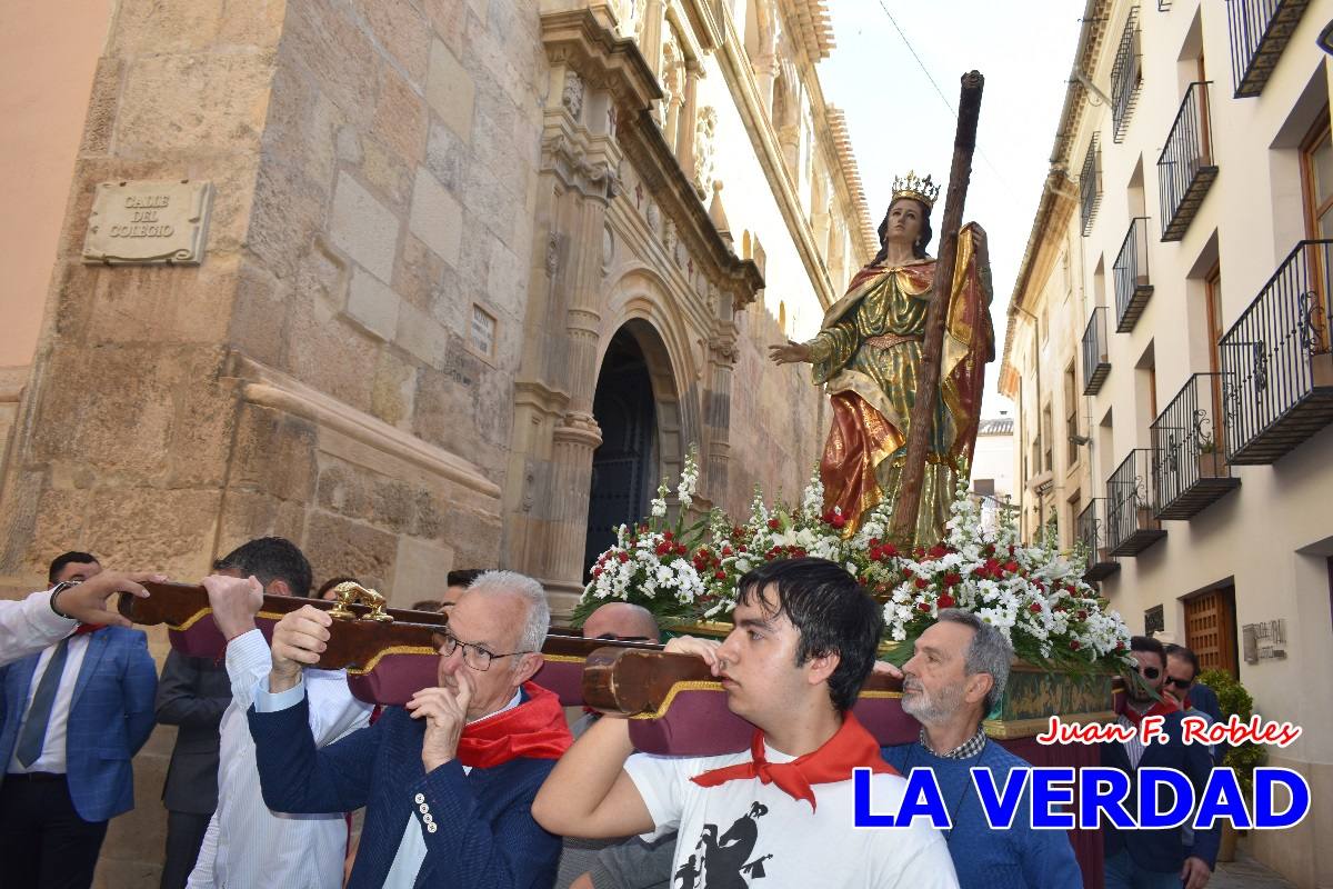Subida de Santa Elena hasta la basílica de la Vera Cruz
