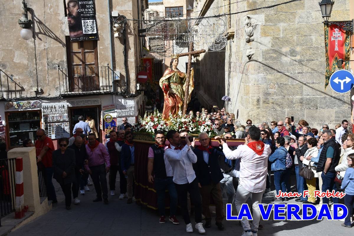 Subida de Santa Elena hasta la basílica de la Vera Cruz