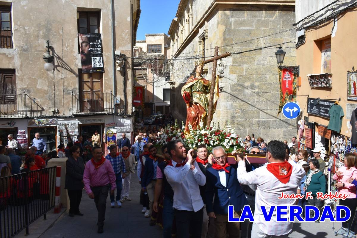 Subida de Santa Elena hasta la basílica de la Vera Cruz