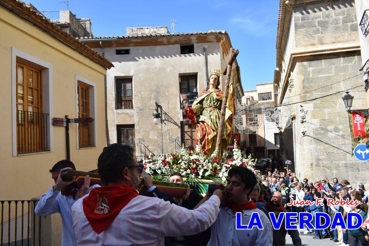 Subida de Santa Elena hasta la basílica de la Vera Cruz