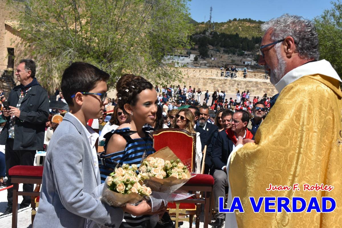 Flores de las peñas caballistas para la Vera Cruz en Caravaca