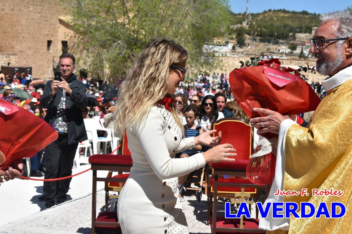 Flores de las peñas caballistas para la Vera Cruz en Caravaca