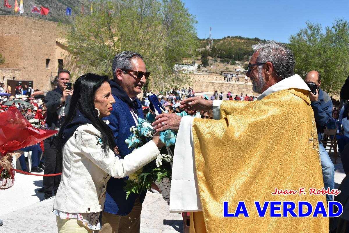Flores de las peñas caballistas para la Vera Cruz en Caravaca