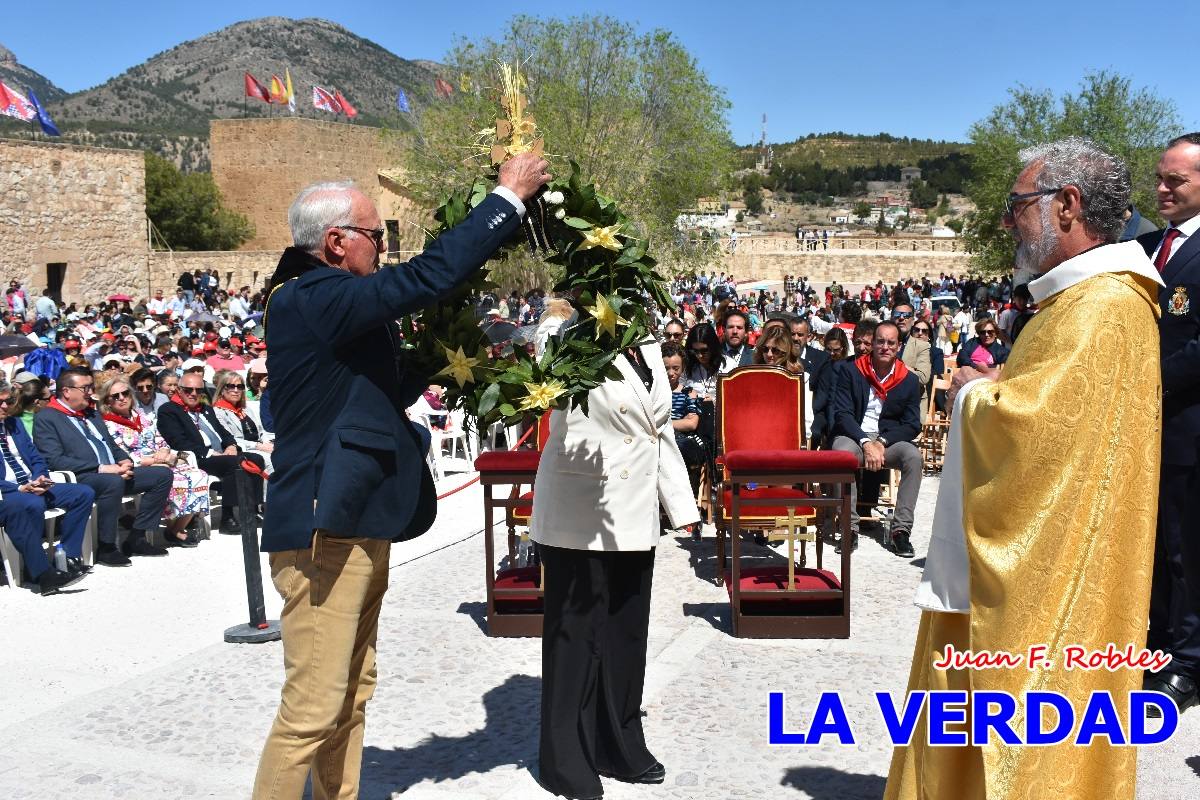 Flores de las peñas caballistas para la Vera Cruz en Caravaca