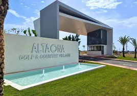 El resort Altaona cuenta con entrada vigilada y seguridad privada las 24 horas.