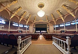 Interior del Teatro Circo, gestionado por la empresa municipal Orihuela Cultural.