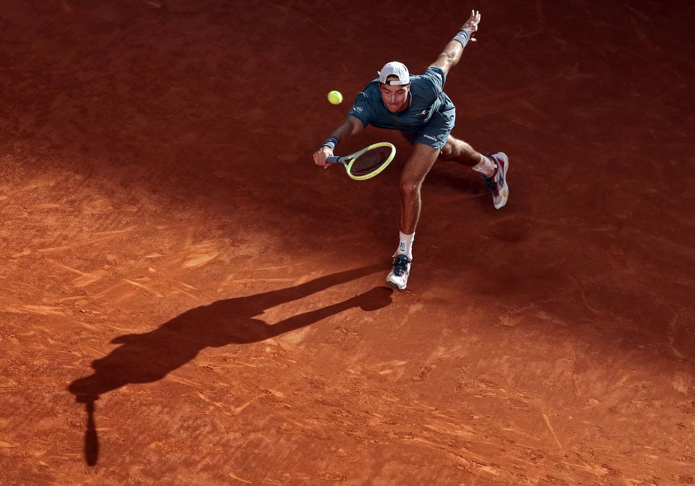 Las imágenes del partido entre Alcaraz y Struff en el Mutua Madrid Open