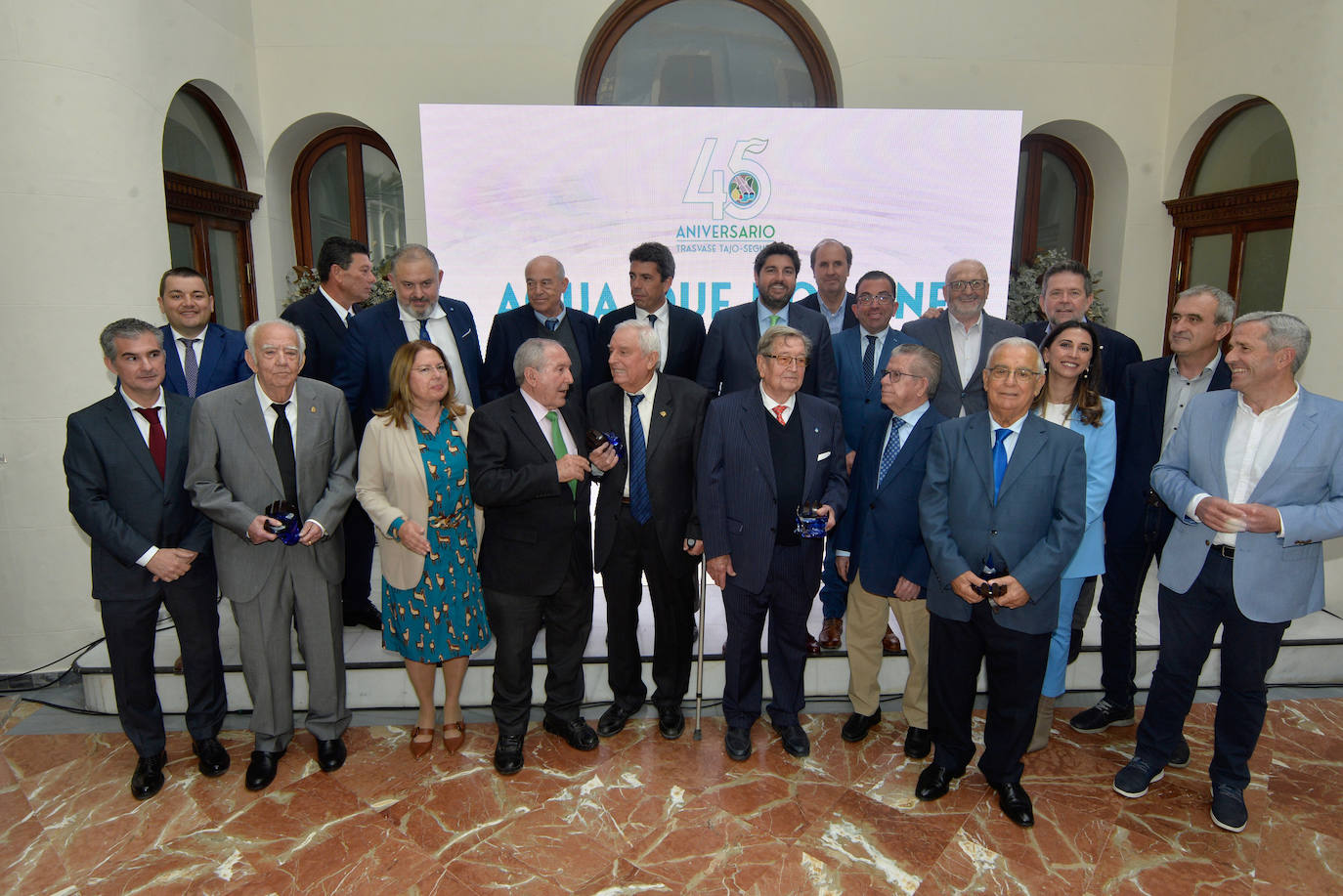 Las imágenes del 45 aniversario del Tajo-Segura en Murcia