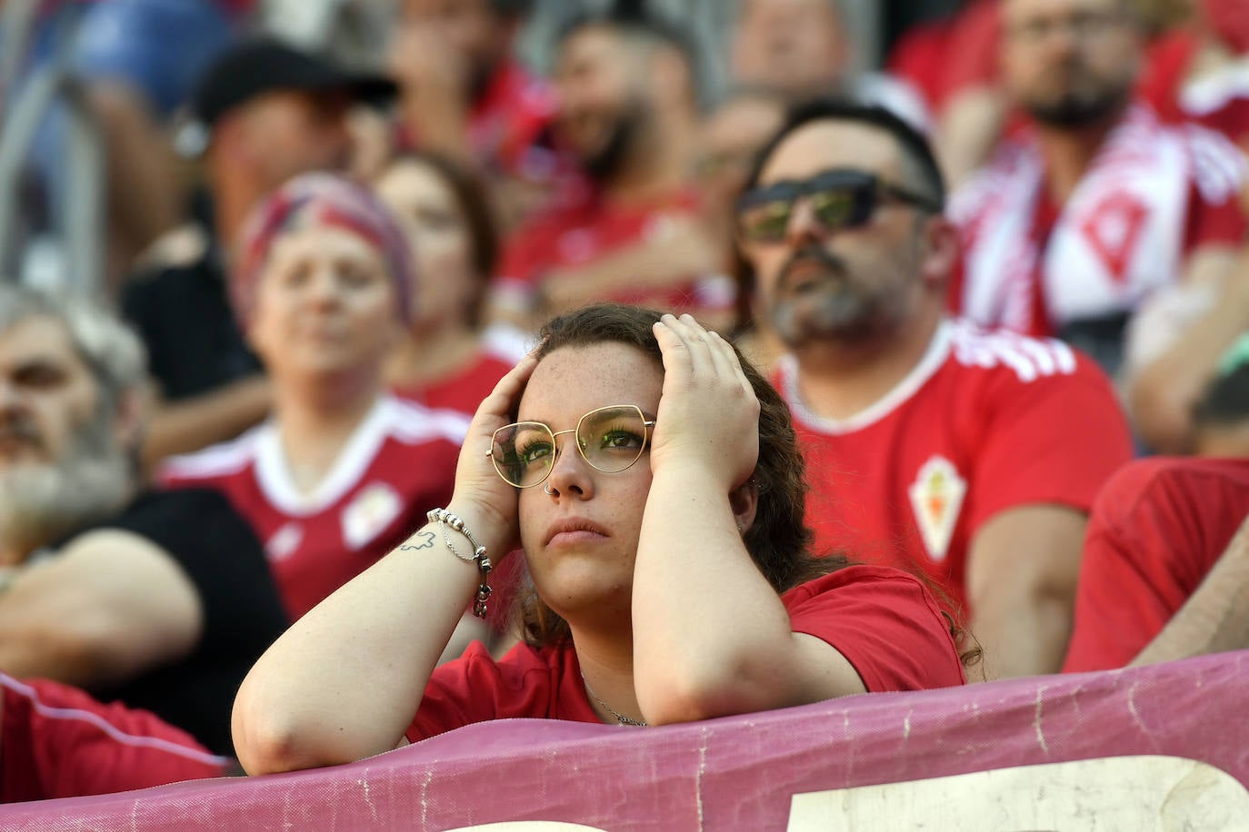 La derrota del Real Murcia frente al Castellón, en imágenes