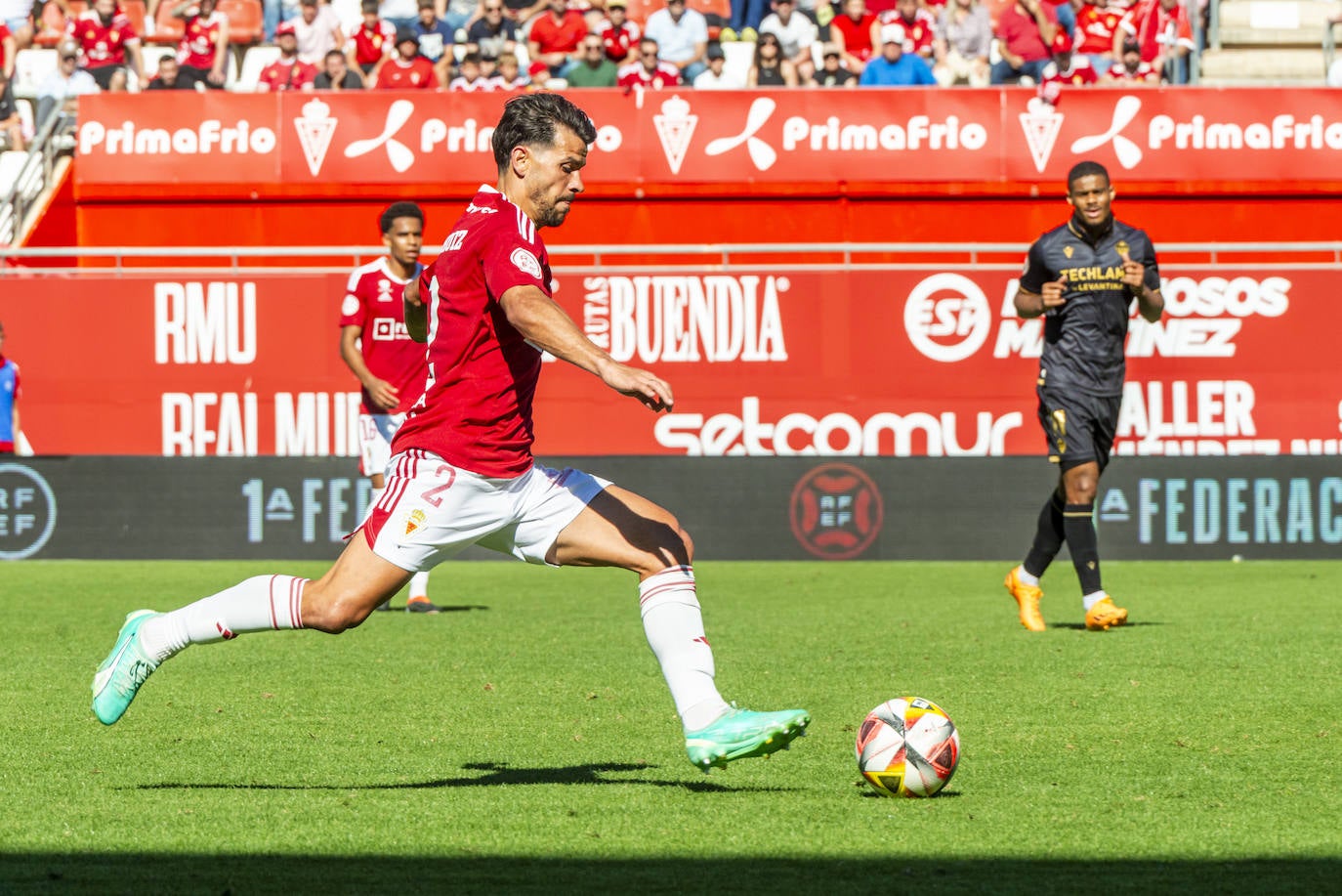 La derrota del Real Murcia frente al Castellón, en imágenes