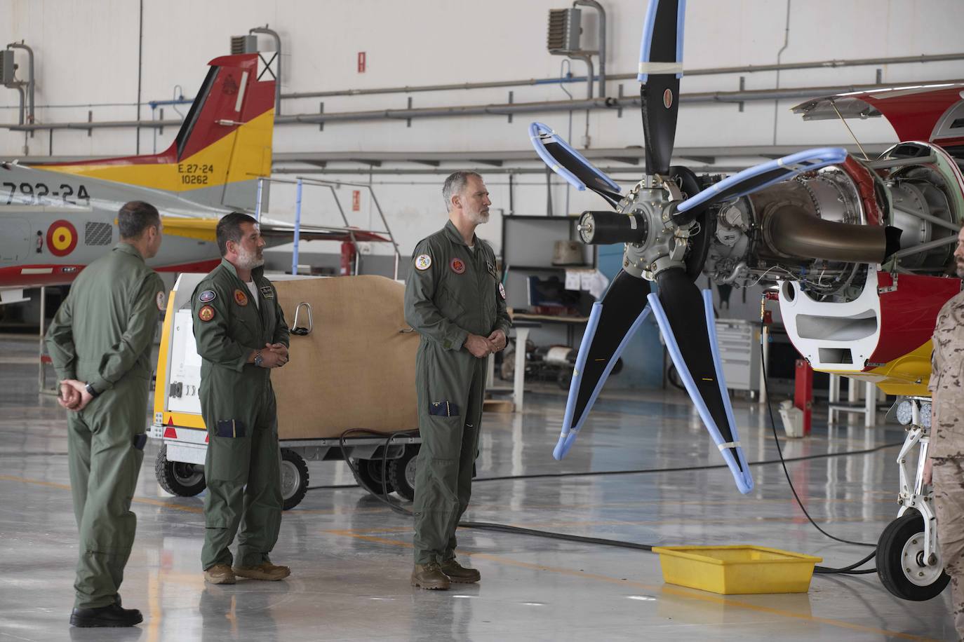 La visita del Rey Felipe VI a la Academia General del Aire, en imágenes