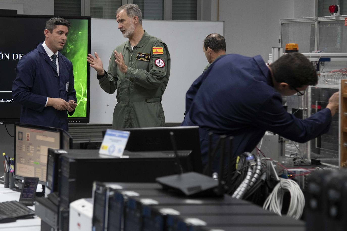 La visita del Rey Felipe VI a la Academia General del Aire, en imágenes