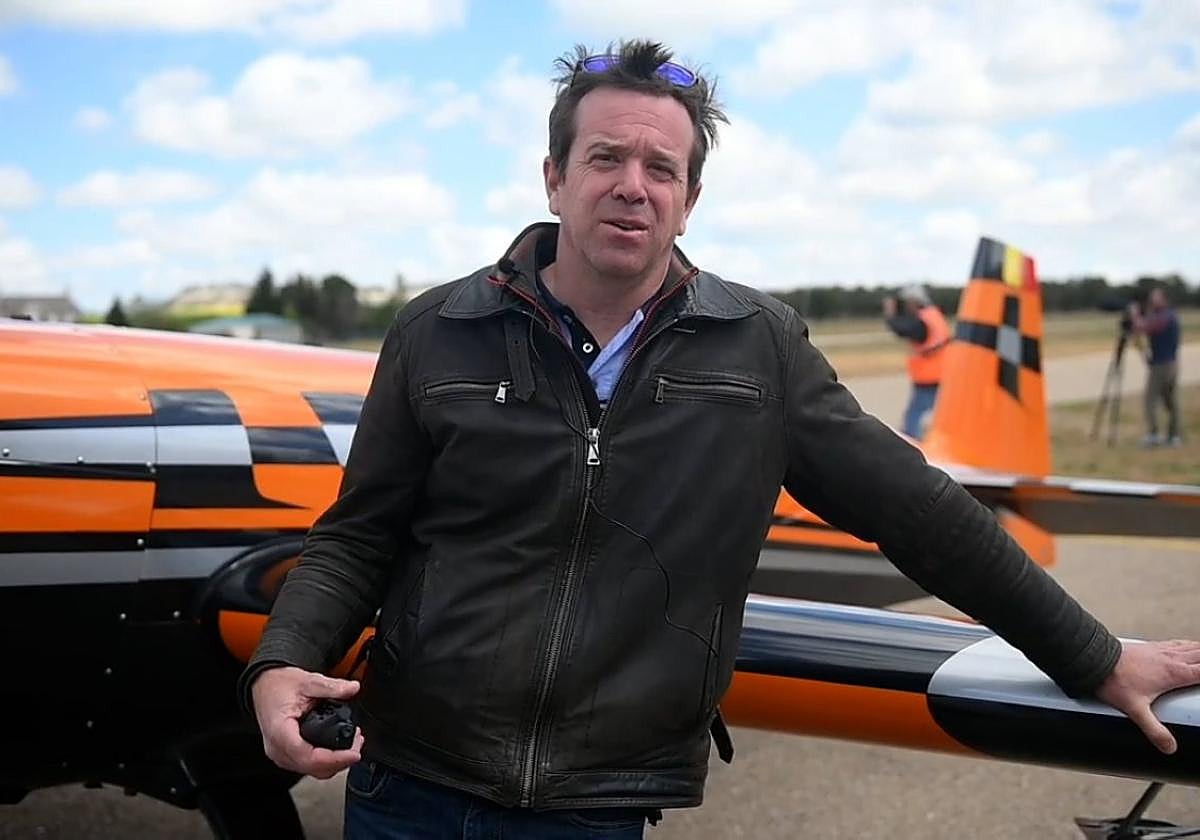 El piloto Olivier Masurel, fallecido este domingo, en el homenaje por los caídos en un accidente sobre el Duero.