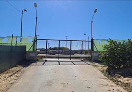 Acceso a la parcela propuesta por Acciona en La Marquesa.