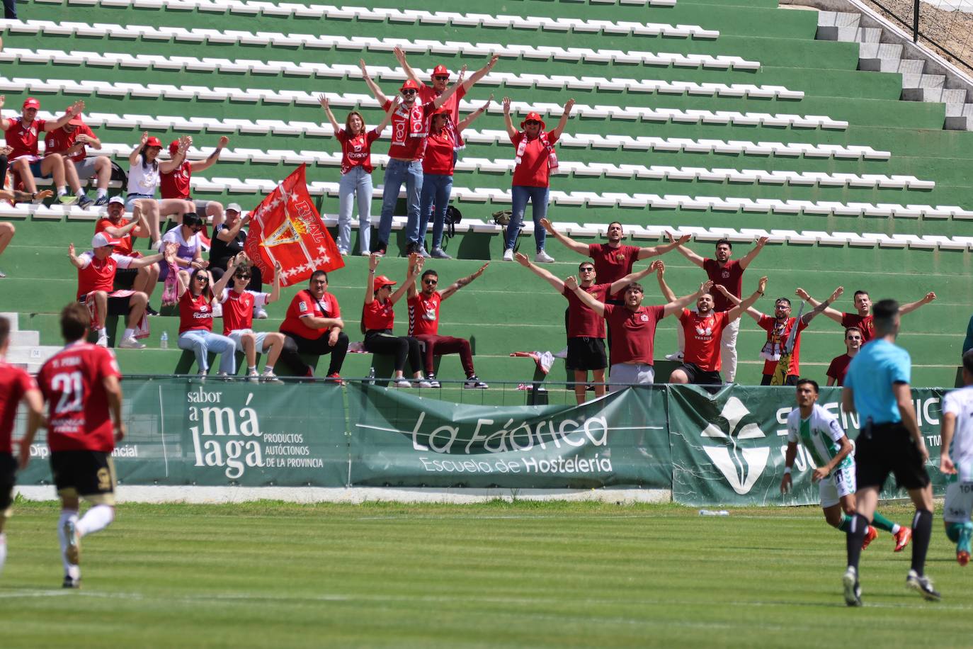 La victoria del Real Murcia frente al Antequera, en imágenes