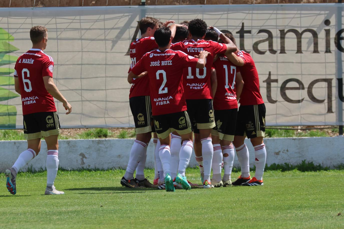 La victoria del Real Murcia frente al Antequera, en imágenes