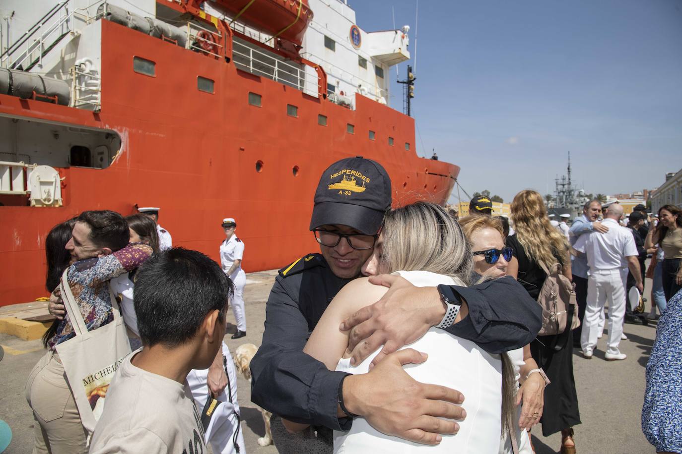 El &#039;Hespérides&#039; llega a Cartagena tras 171 días de viaje