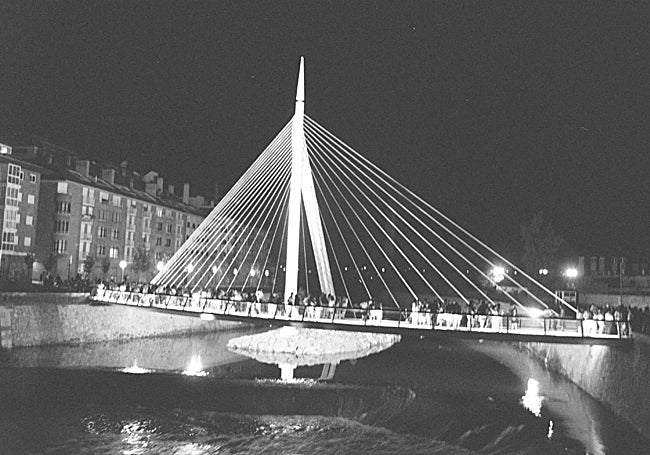 Inauguración de la pasarela Manterola de Murcia en 1998.