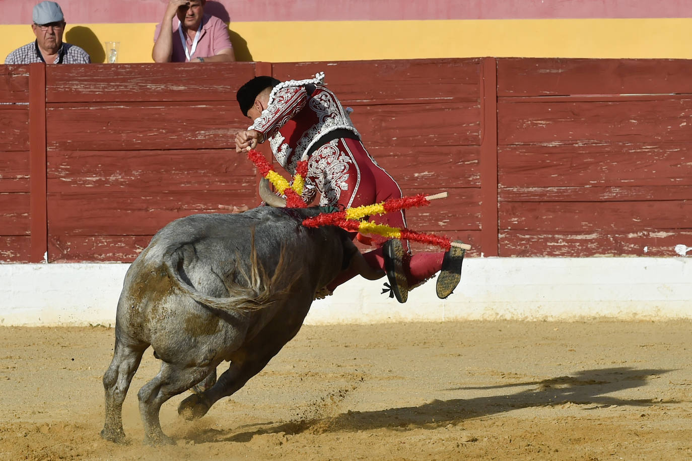 Las imágenes de la corrida de toros en Yecla