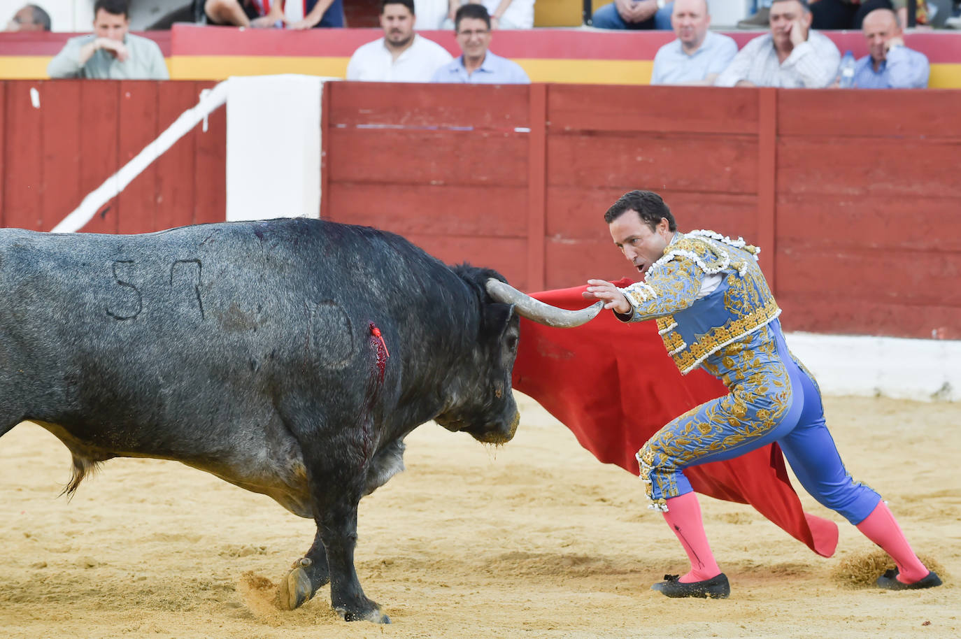 Las imágenes de la corrida de toros en Yecla