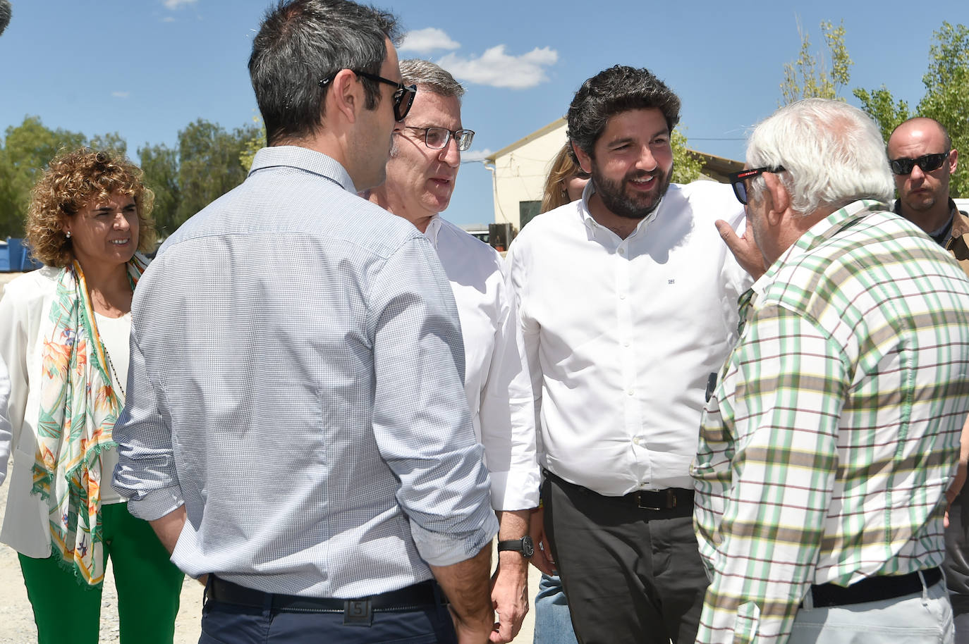 La visita de Núñez Feijóo a Cieza, en imágenes