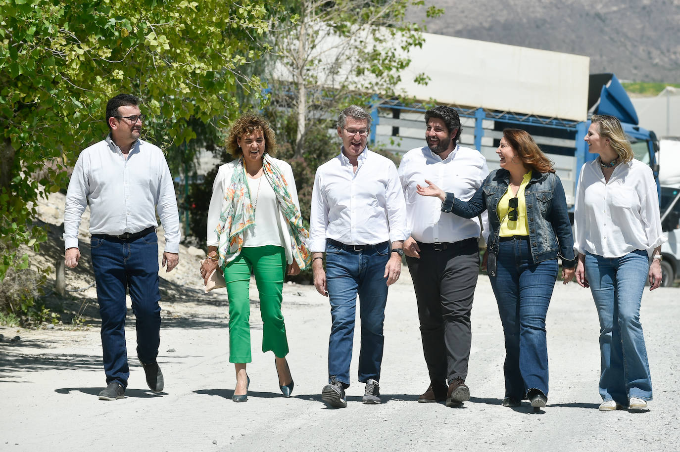 La visita de Núñez Feijóo a Cieza, en imágenes