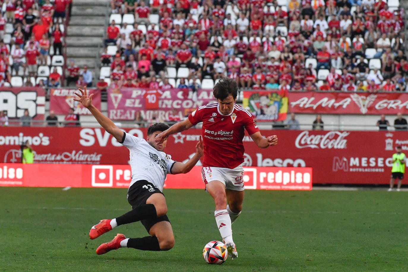 El empate del Real Murcia frente al Mérida, en imágenes