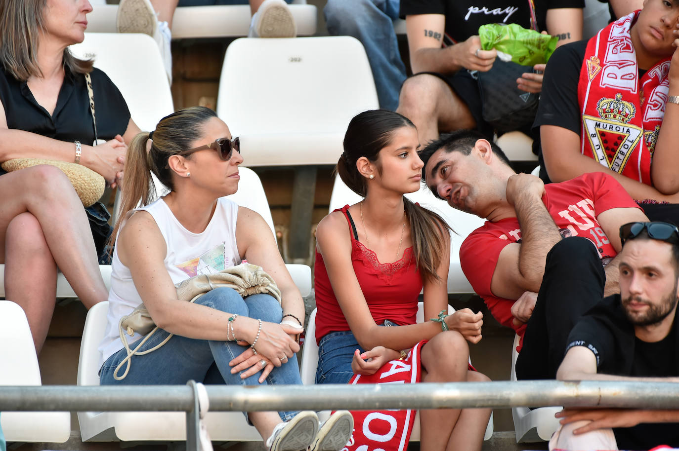 El empate del Real Murcia frente al Mérida, en imágenes