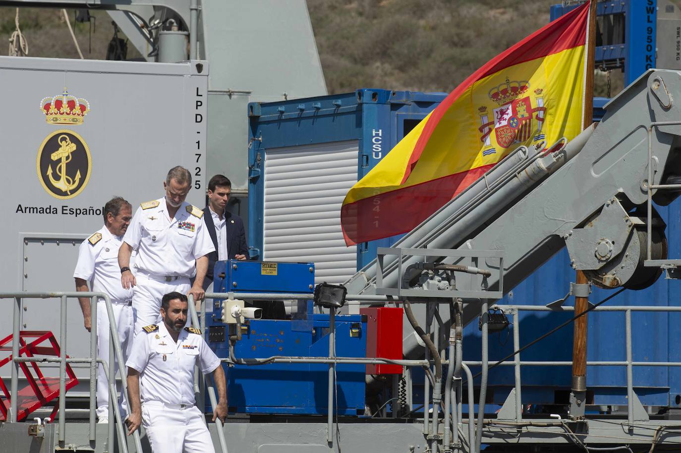 La visita del Rey Felipe VI a la Fuerza de Acción Marítima en Cartagena, en imágenes