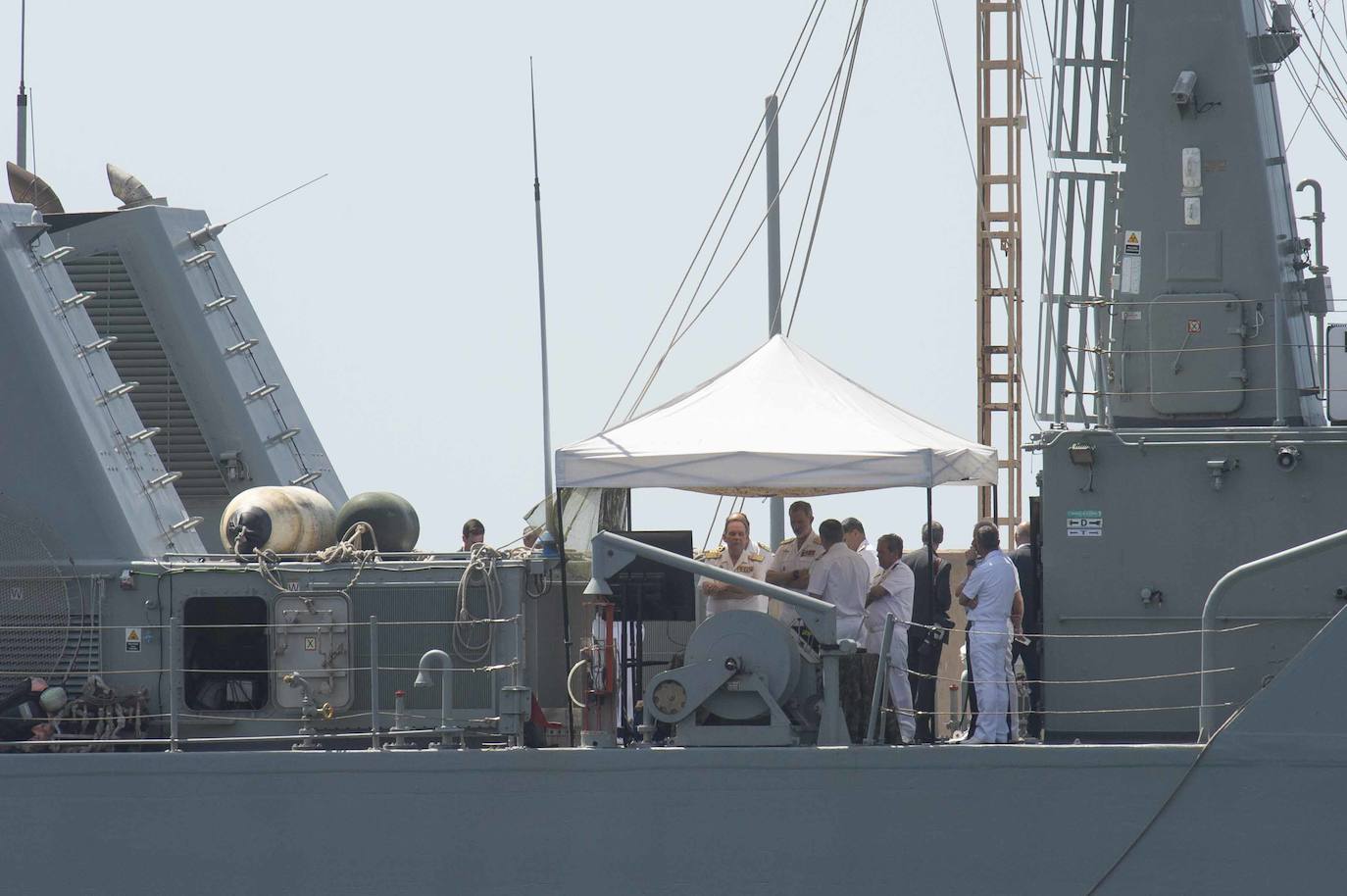 La visita del Rey Felipe VI a la Fuerza de Acción Marítima en Cartagena, en imágenes