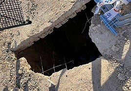 El agujero en la Orilla del Azarbe.