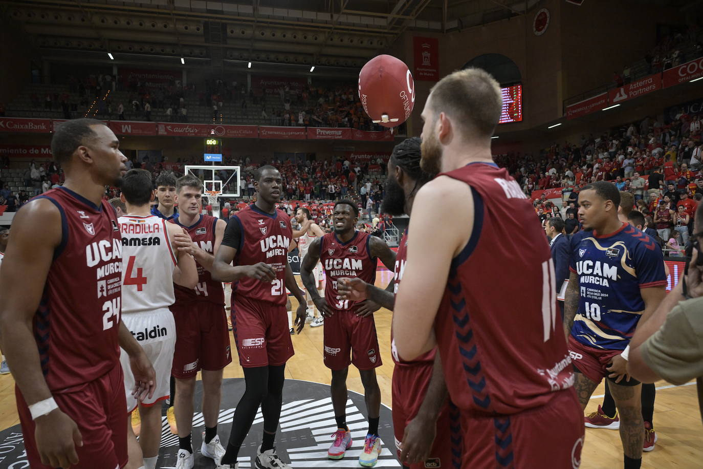 Las imágenes del UCAM-Valencia (72-83)