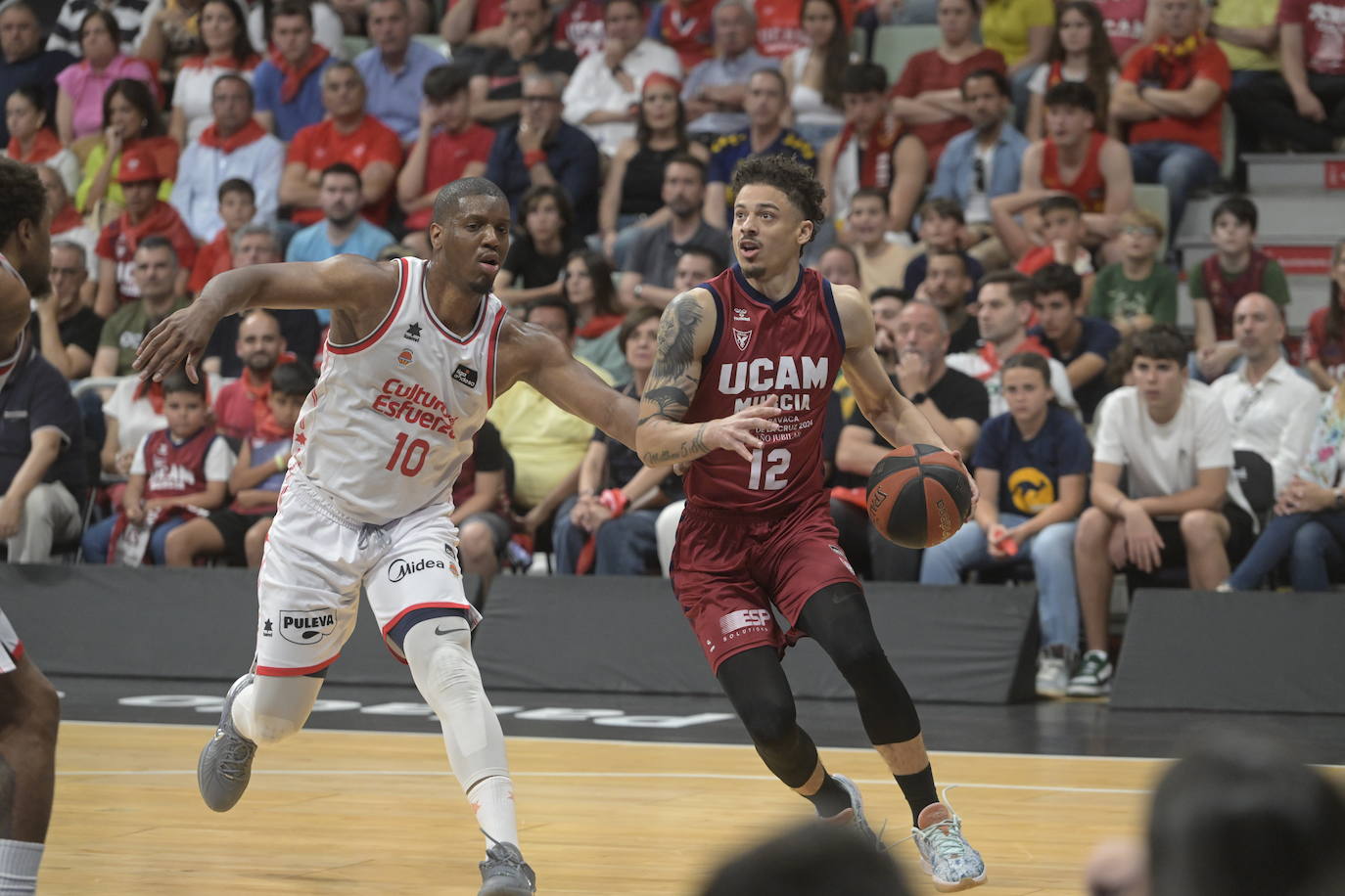 Las imágenes del UCAM-Valencia (72-83)