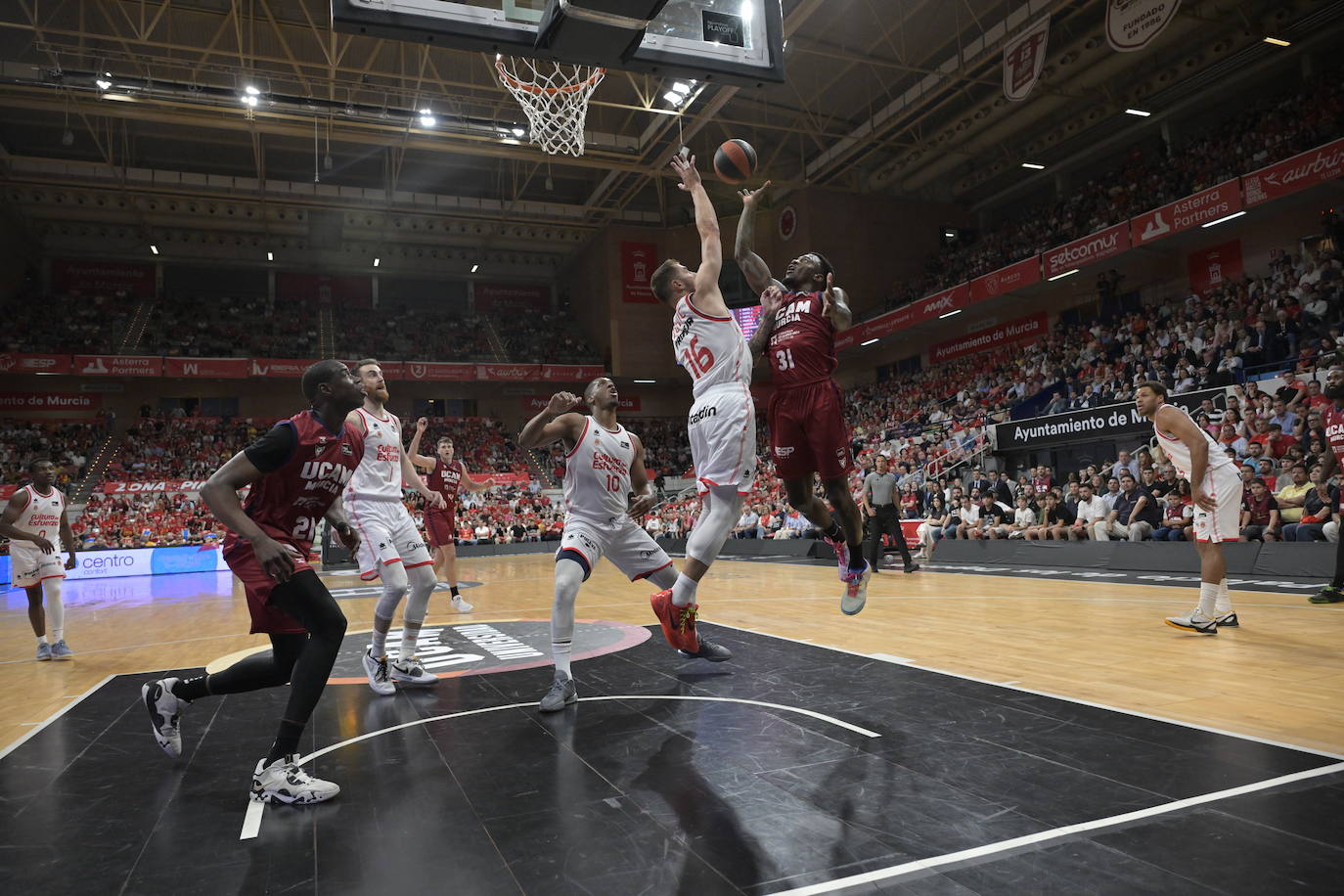 Las imágenes del UCAM-Valencia (72-83)